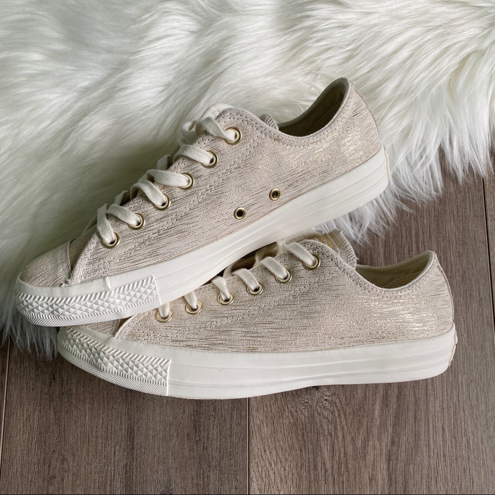 NWT Converse Ctas Presious Metal Suede Lo - Picture 7 of 8